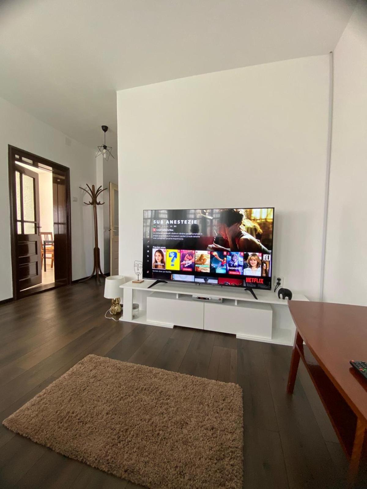 Vila Casa Eroilor Curtea de Argeş Exteriér fotografie